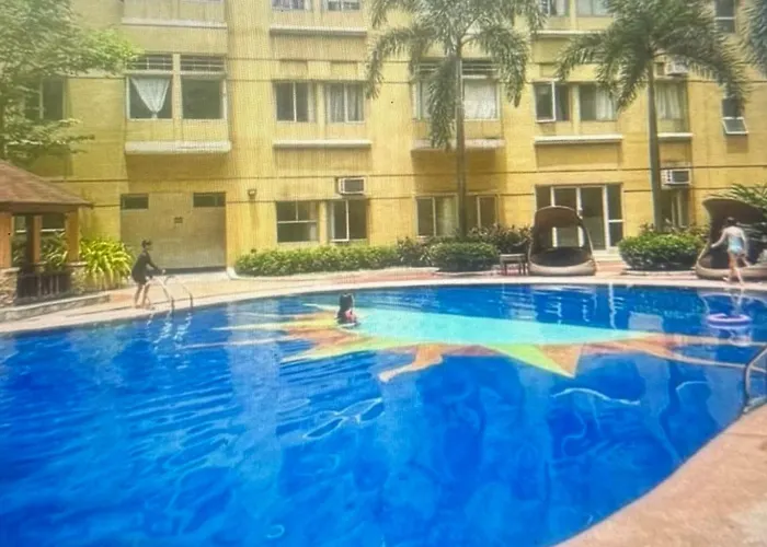 Cordova Towers 2Br With City View Apartment