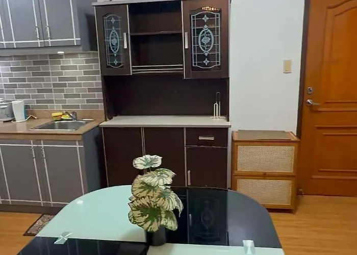 Cordova Place With View *