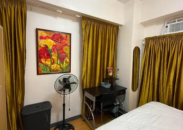 Cordova Towers 2Br With City View Manila